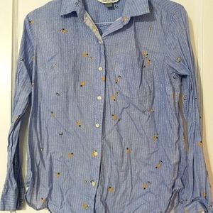 Old navy shirt